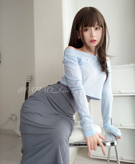 隔着内裤把她摸出高潮视频_BD韩语神马影院在线