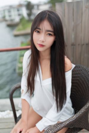国产精品美女视频一区二二区三_高清完整版BD